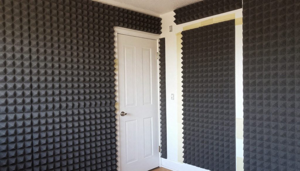 Soundproof Bedroom Cheap DIY Budget-Friendly Methods 2026
